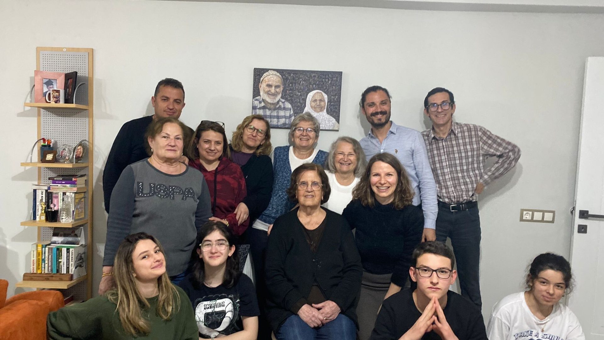 9fbdfaf8-aed7-41b2-aad1-cf58cf81f8a8