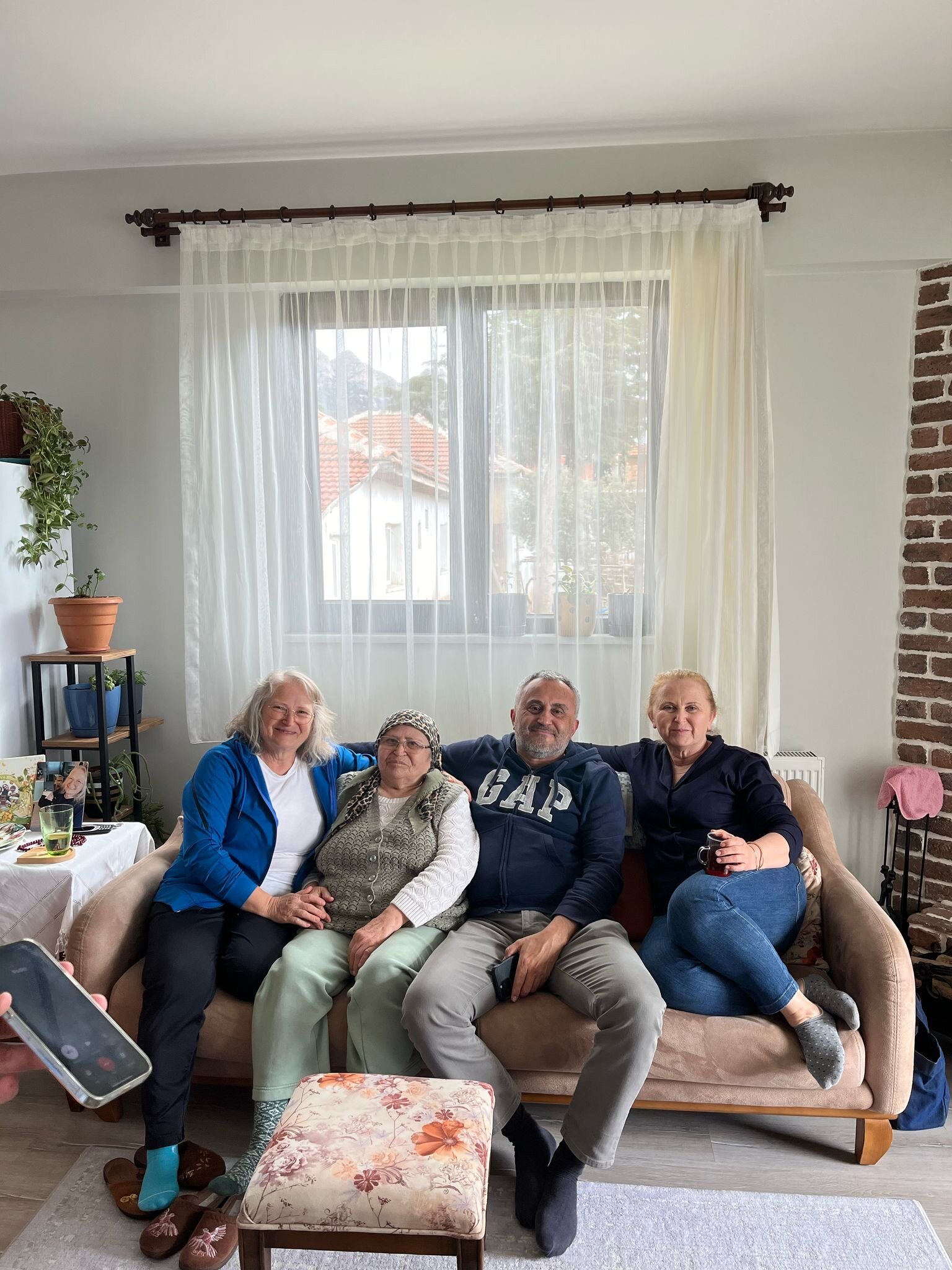 ed96495f-4aca-48ec-bb65-f19634025095